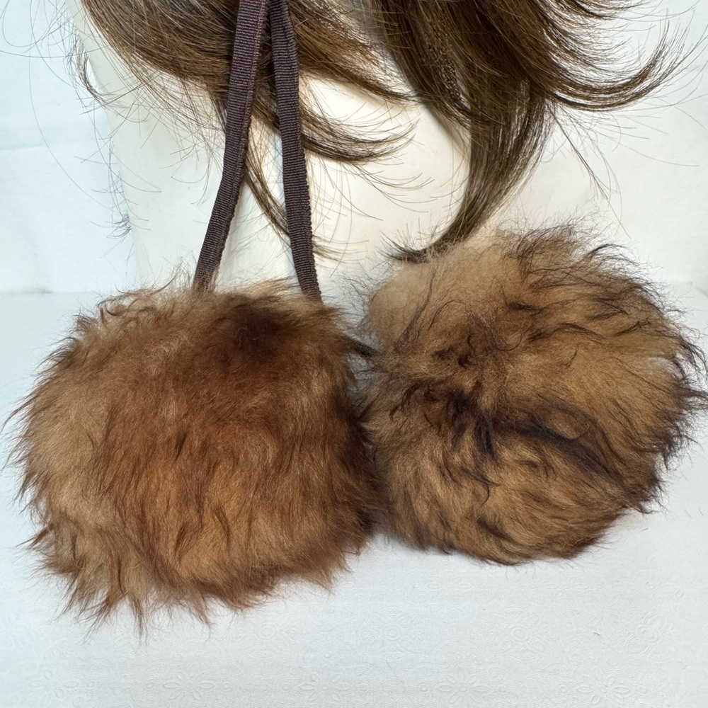 Brown Vintage Shillito’s Italian Fur Hat with Pom Poms EUC - Picture 10 of 17